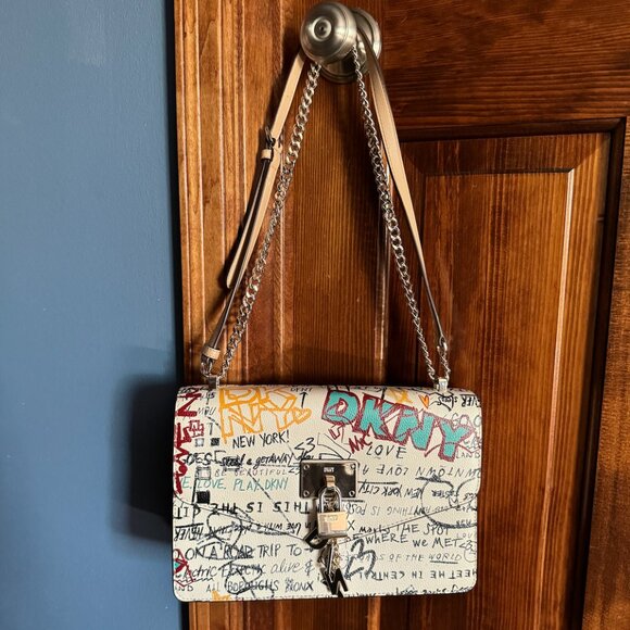 RARE DKNY Elissa Large Shoulder Bag - Picture 1 of 7